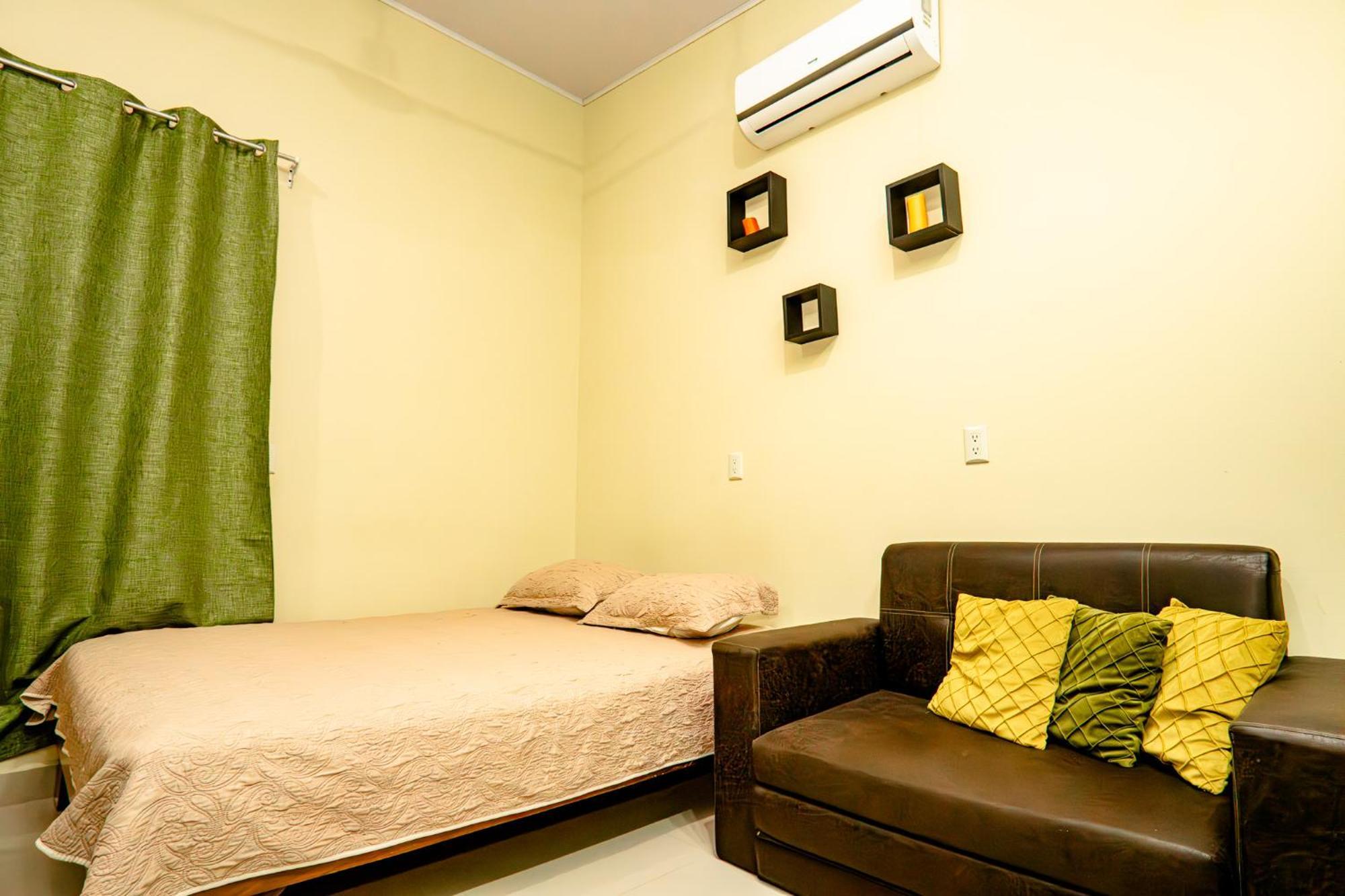 Apartamento Aliga 1 Quepos Luaran gambar